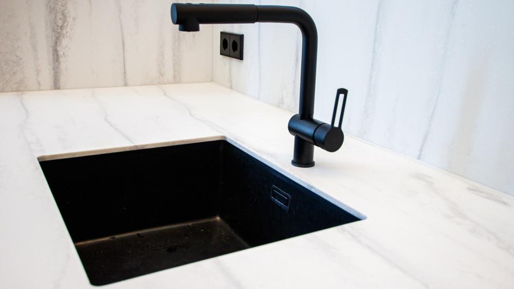 black sinks types