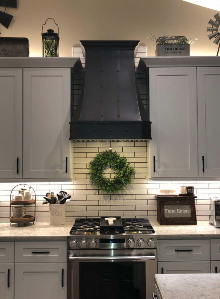 farmhouse kitchen