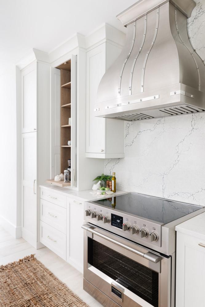 luxury white kitchen countertops