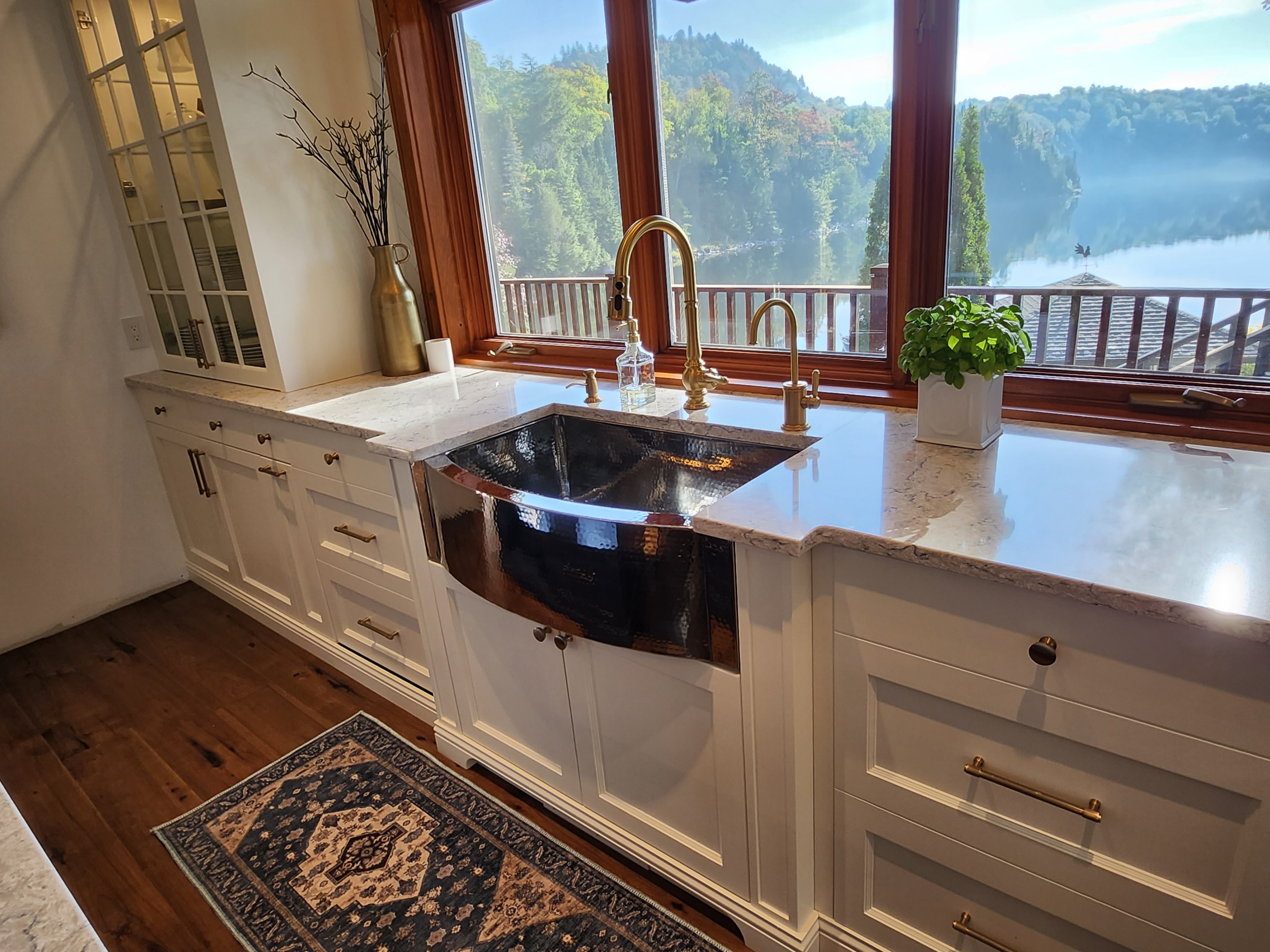 https://worldcoppersmith.com/media/imagegallery/CopperSmith-Semi-Convex-SB-Stainless-Steel-Kitchen-Farmhouse-Sink.jpg