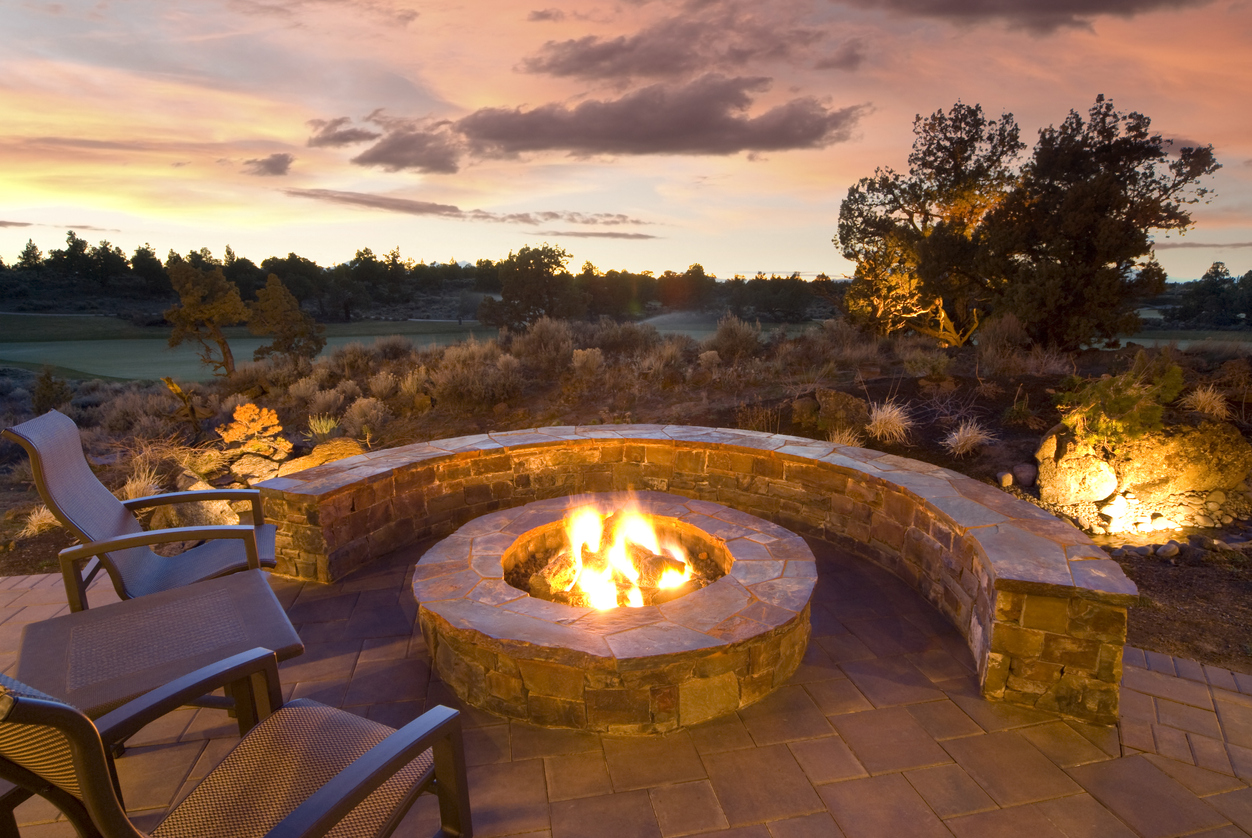 Benefits of Installing an Outdoor Fire Pit
